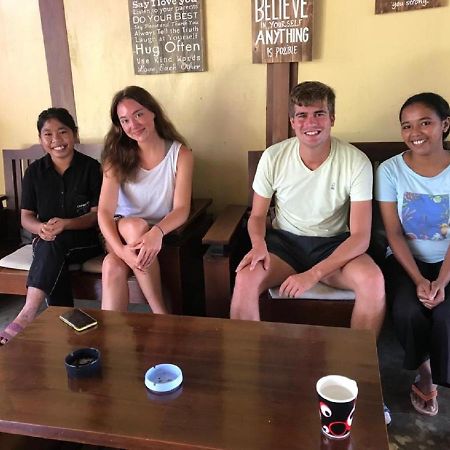 A-Manta Homestay Labuan Bajo Eksteriør billede